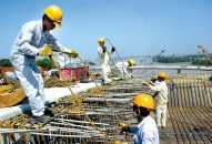 Dự án cầu Hoàng Văn Thụ: Khẩn trương về đích