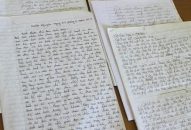 Phía sau những lá thư viết từ trại giam