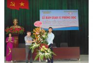 Công ty TNHH Sơn Trường: Bàn giao 12 phòng học Trường Tiểu học Nam Sơn