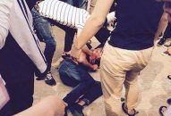 Dùng dao bầu đâm bạn học