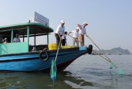 Mít tinh hưởng ứng ngày Đại dương thế giới