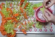 Sôi động thị trường quà tặng 20/11