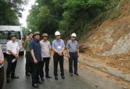 Khẩn trương di dân ở những địa điểm xung yếu