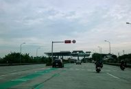 Triển khai thu giá dịch vụ sử dụng đường bộ theo hình thức điện tử tự động không dừng