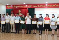 Quận Dương Kinh biểu dương 11 cơ quan, đơn vị đạt chuẩn văn hóa