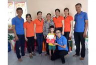 Trao quà Tết Trung thu tặng thiếu nhi có hoàn cảnh khó khăn huyện Vĩnh Bảo