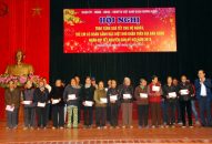 Quận Dương Kinh  Trao hơn 740 suất quà Tết tặng hộ nghèo, cận nghèo, trẻ em