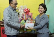 Thăm, tặng quà gia đình chiến sỹ có hoàn cảnh khó khăn dịp Tết Nguyên đán Mậu Tuất 2018