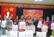 Vietravel chi nhánh Hải Phòng: Mang mùa xuân đến với những em nhỏ mồ côi