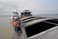 Tạm giữ hơn 600 tấn than không rõ nguồn gốc