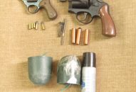 Công an phường Hạ Lý (quận Hồng Bàng): Vận động thu hồi 2 khẩu súng Colt xoay và nhiều đầu đạn