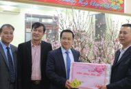 Phó Chủ tịch UBND TP thăm, chúc Tết Công ty TNHH MTV Điện lực Hải Phòng trong đêm giao thừa