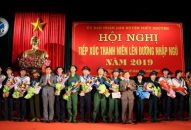 Huyện Thủy Nguyên tiếp xúc thanh niên lên đường nhập ngũ năm 2019