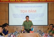 Công an thành phố:  Chú trọng tổ chức tọa đàm, nói chuyện chuyên đề