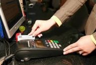Gần 250 tỷ đồng thanh toán qua POS hàng tháng