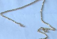 Kẻ chuyên cướp dây chuyền của học sinh lĩnh án