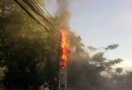 Hiểm họa cháy nổ “lơ lửng” trên cao