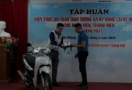 Hơn 150 đoàn viên thanh niên được hướng dẫn kỹ năng lái xe