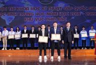 Bộ GD&ĐT sẽ chấm thẩm định lại các đề tài đoạt giải mà phụ huynh phản ánh