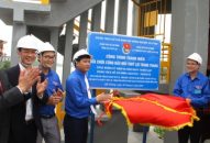 Gắn biển công trình và đưa vào sử dụng cống Trung Trang, xã Quang Hưng (An Lão)