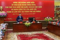 Phó Chủ tịch Quốc hội Phùng Quốc Hiển làm việc tại TP Hải Phòng về chiến lược phát triển ngành công nghiệp và kinh tế biển