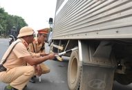 Bắt đầu cao điểm xử lý xe ô tô chở khách vi phạm TTATGT