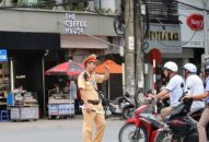 Tập trung, trách nhiệm hướng dẫn nhân dân tham gia giao thông đúng qui định