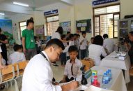 Khám sức khoẻ miễn phí cho 517 học sinh tại Thường Tín