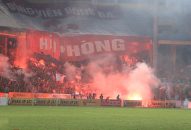 Tổng cục TDTT lên tiếng về hành vi đốt pháo sáng của CĐV Hải Phòng