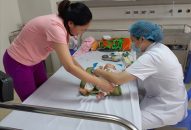 Hàng chục bé mắc viêm màng não nguy hiểm, hầu hết không tiêm phòng