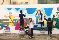 Chung tay hoàn thành bức tranh tường xanh