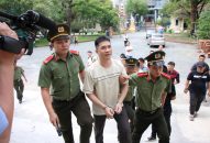 Ông ‘trùm’ Văn Kính Dương khai ‘hoàn cảnh khó khăn, cần tiền’ nên buôn ma túy