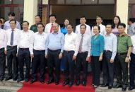 Thủ tướng Nguyễn Xuân Phúc tiếp xúc cử tri tại Hải Phòng