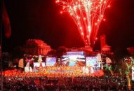 Màn trình diễn pháo hoa chào mừng Lễ hội Hoa Phượng đỏ Hải Phòng năm 2019