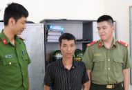 Công an phường Thượng Lý (quận Hồng Bàng): Giải cứu thanh niên nhảy cầu tự tử