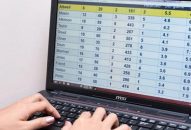 Bắt khẩn cấp 1 phó phòng Ban Tuyên giáo Đắk Lắk vì đánh bạc