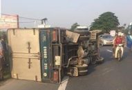 Tin tức giao thông 24h: Tông xe liên hoàn 1 xe lật, 3 xe hư hỏng nặng