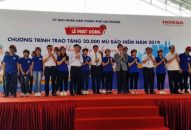 Lễ phát động chương trình trao tặng 20.000 mũ bảo hiểm trong năm 2019