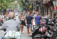 Hà Nội đẩy mạnh bảo vệ hành lang an toàn giao thông đường bộ