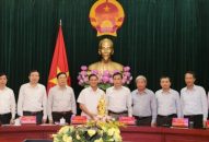 Chủ tịch UBND thành phố Nguyễn Văn Tùng tiếp và làm việc với Đoàn công tác Bộ Ngoại giao