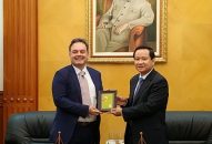 Phó Chủ tịch UBND thành phố Nguyễn Văn Thành tiếp đón Lãnh sự Bồ Đào Nha thăm và tìm hiểu môi trường đầu tư tại Hải Phòng