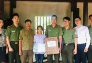 Chi đoàn Phòng PA04-PA08-PB01: Tặng 5 triệu đồng học sinh hoàn cảnh khó khăn