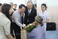 Đoàn công tác tỉnh Vân Nam, Trung Quốc thăm các bệnh nhân làm phẫu thuật đục thủy tinh thể