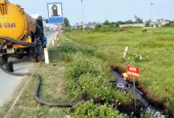 Bước đầu xác định hai ô tô chở chất thải nghi đổ trộm tại xã Hưng Nhân, huyện Vĩnh Bảo