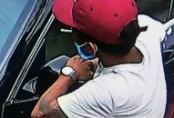 “Siêu” trộm bẻ hàng loạt gương xe Lexus trong nháy mắt