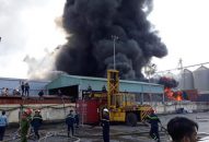 Cháy tại kho của Công ty TNHH xuất nhập khẩu Phú Lâm, Hải An, Hải Phòng được khống chế, cơ bản đám cháy đã được dập tắt