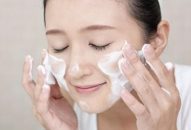 Chăm sóc da mặt mùa hè