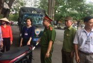 Phường Phạm Hồng Thái (quận Hồng Bàng): Ra quân lập lại trật tự đường hè khu vực vành đai chợ Sắt