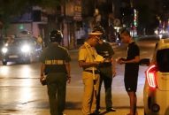 Thực hiện Mệnh lệnh số 01 của Giám đốc CATP: Lập chốt kiểm tra, phòng ngừa vi phạm pháp luật tại Ngã tư Hồ Sen