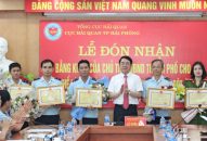 Khen thưởng các tập thể, cá nhân có thành tích trong phát hiện, bắt giữ ngà voi và vảy tê tê